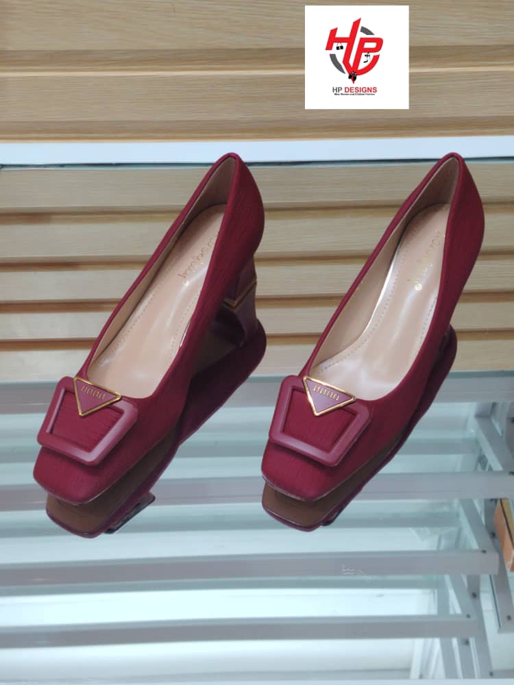 Chaussures couleur bordeaux 37 à 41